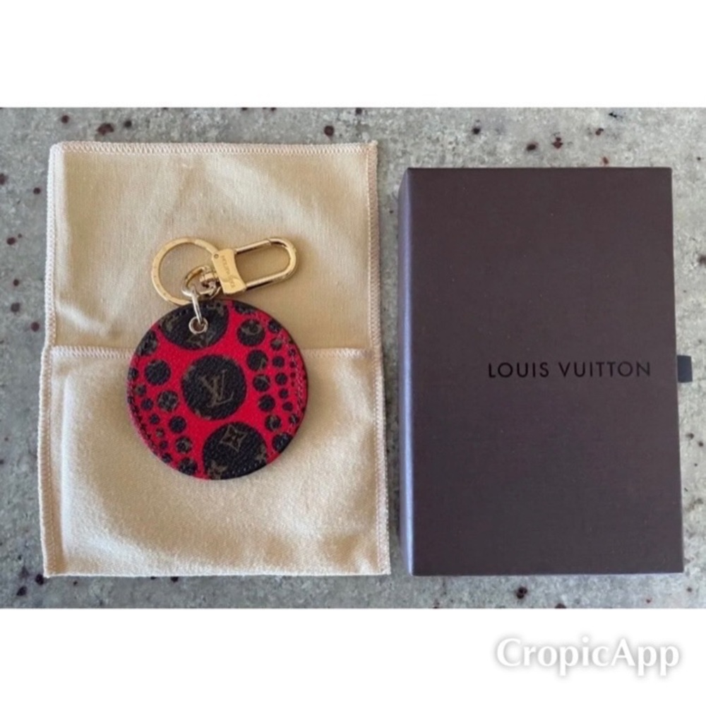 Louis Vuitton Yayoi Kusama red bag charm keychain